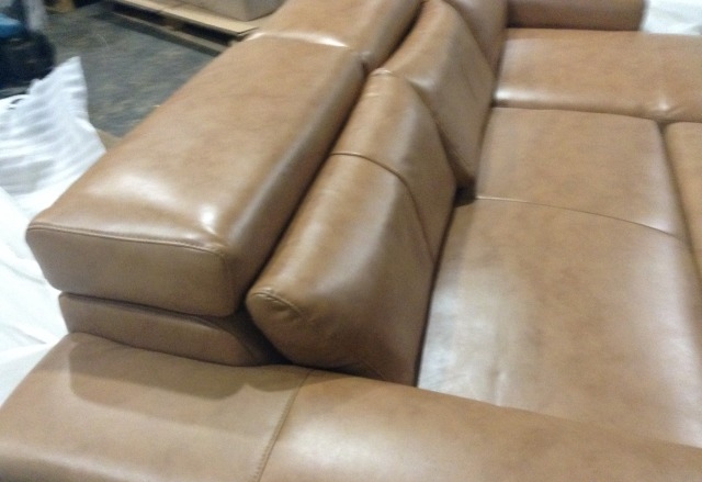 Угловой кожаный диван Ягуар от производителя
