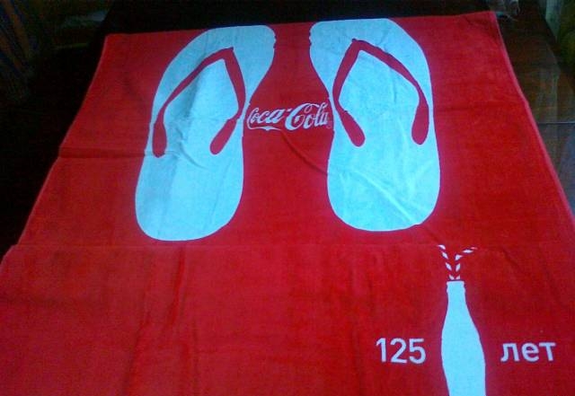 Большое пляжное полотенце от "Кока-колы"