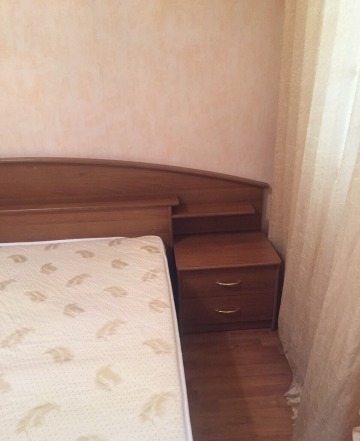 Спальная мебель (кровать, шкаф, комод, матрас)