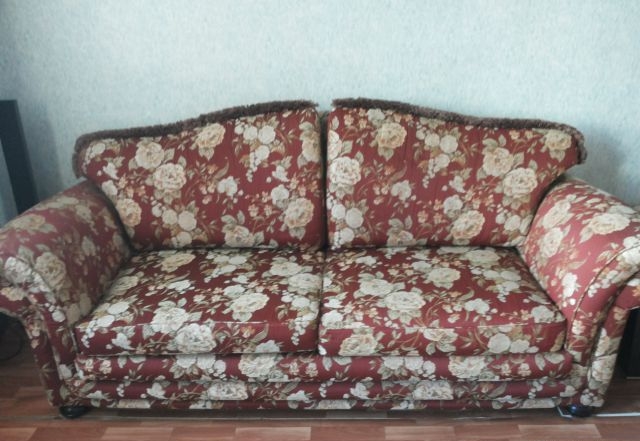 Итальянский диван + 2 кресла