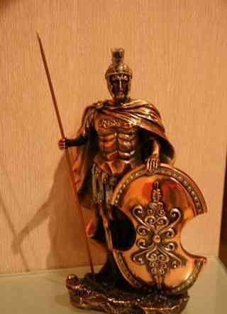 Фигурка бронзовая - Римский легионер