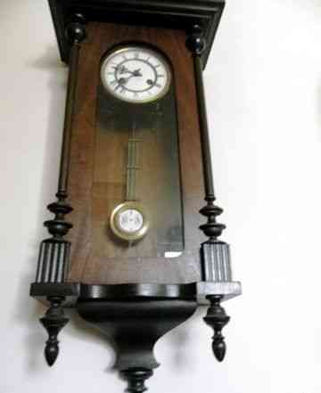 Старинные настенные часы, конец 19 века
