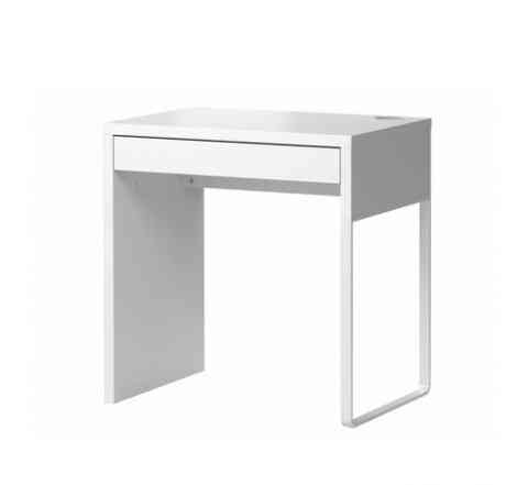 Ikea письменный/коспьютерный стол, белый