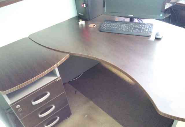  компьютерные столы для офиса