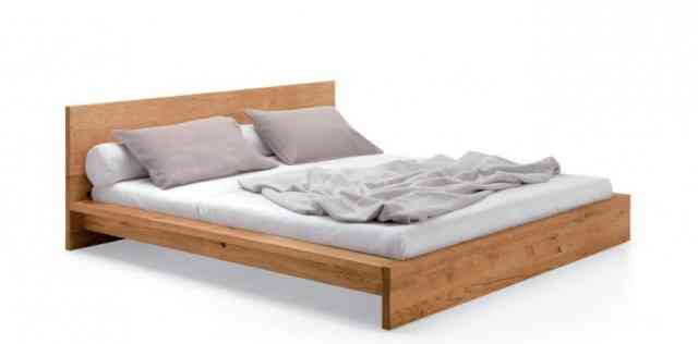 Кровать двуспальная Массив деревянная. С матрасом