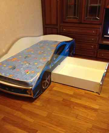Кровать машина с ортопедическим матрасом