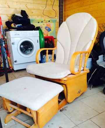 Кресло-качалка для кормящей мамы