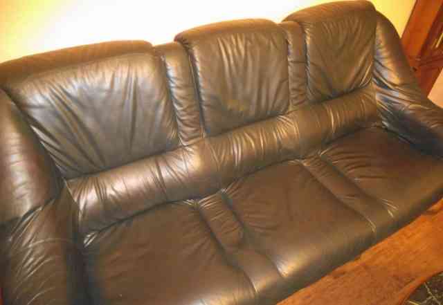 Мягкий уголок, диван + 2 кресла