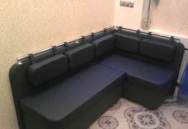 Кухонный угловой диван с спальным местом N10