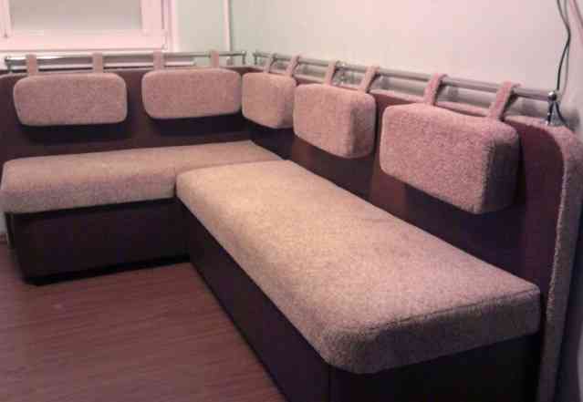 Кухонный угловой диван с спальным местом N9
