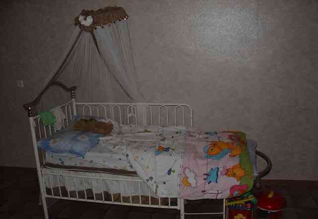 Детская кровать фирмы Геоби