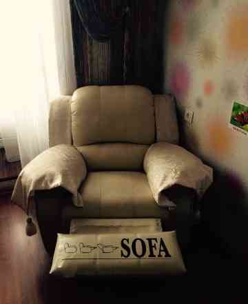  кожаный диван и кресло