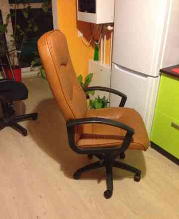 Кресла для руководителя омега ECO-30