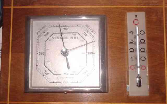 Настенный барометр-термометр гдр 50-е г. г