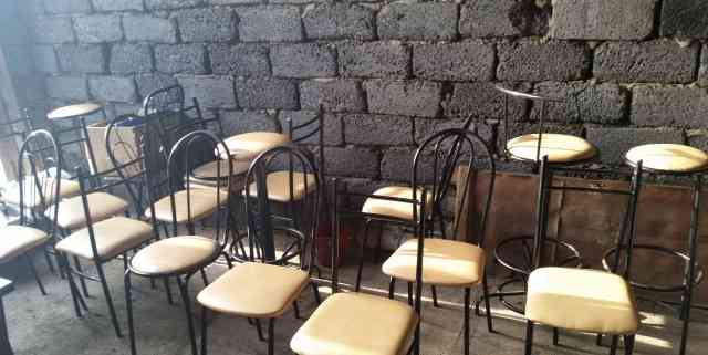  столы стулья для кафе и дома