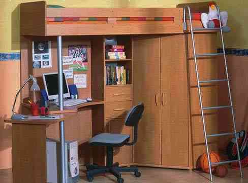 Детский уголок, кровать, шкаф, детский стол