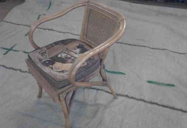 Плетёное кресло для дачи