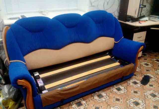  диван-раскладушку с креслом