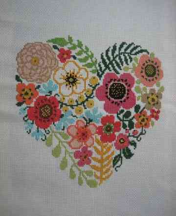 Вышивка крестиком "Цветочное сердце"