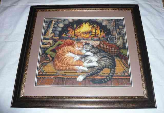Вышивка крестом картины "Спящие коты у камина"