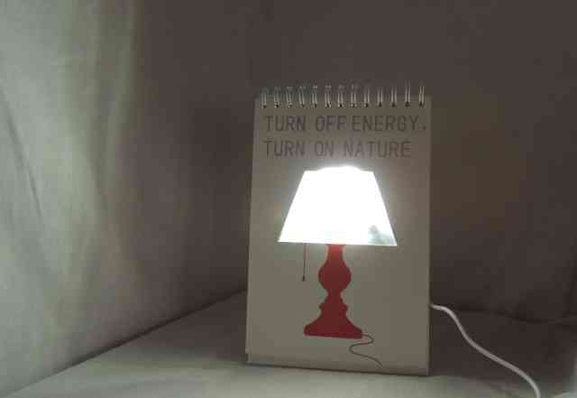 Ночная лампа в форме настольного блокнота