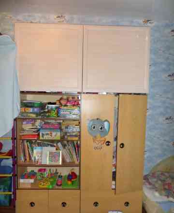 Детский шкаф для игрушек и одежды