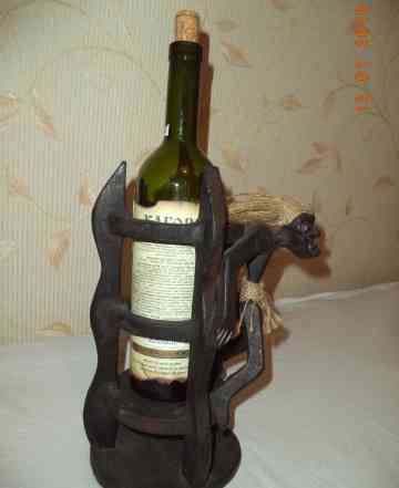 Сувенир подставка для вина из дерева резная