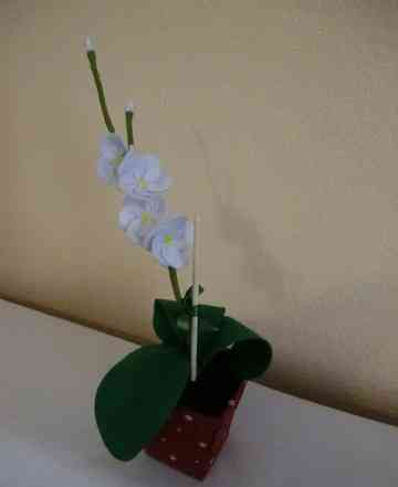 Орхидея ручной работы
