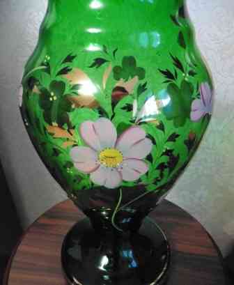 Высокая ваза зеленая Богемия