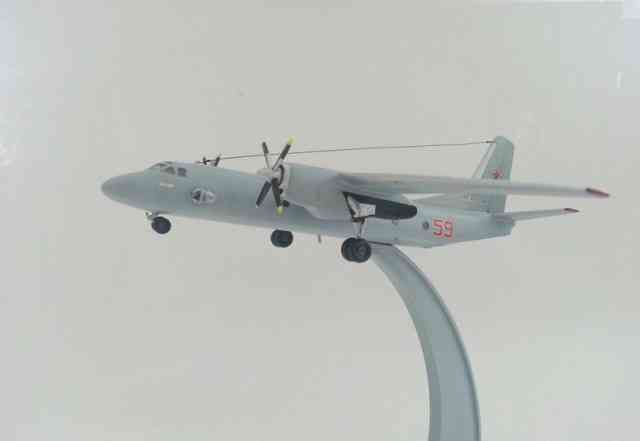Модель самолета Ан-26