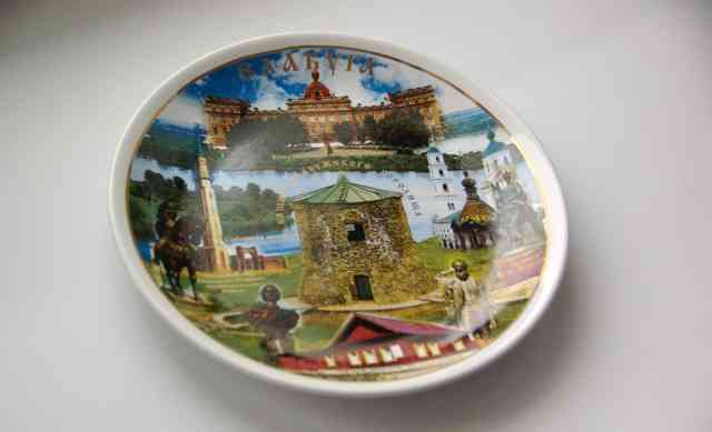 Тарелка сувенирная с видами Елабуги