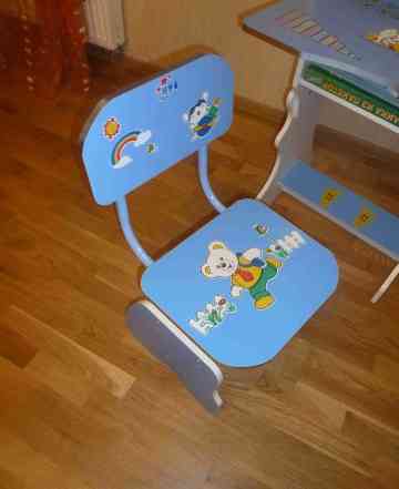 Детский комплект (стол и стул)
