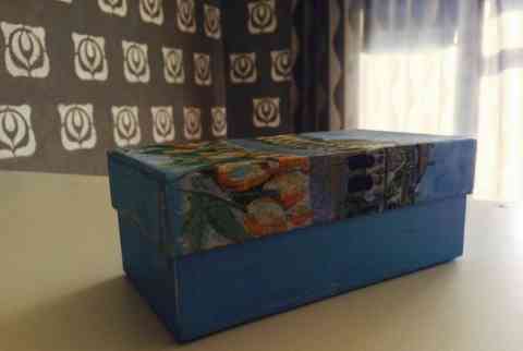 Декоратиная винтажная коробочка в технике декупаж
