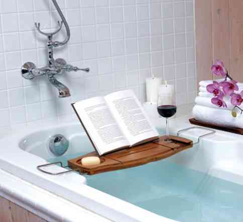 Столик-подставка для чтения книг в ванной