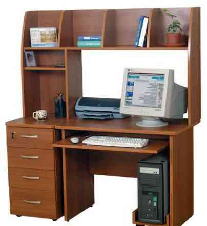 Офисные, компъютерные столы