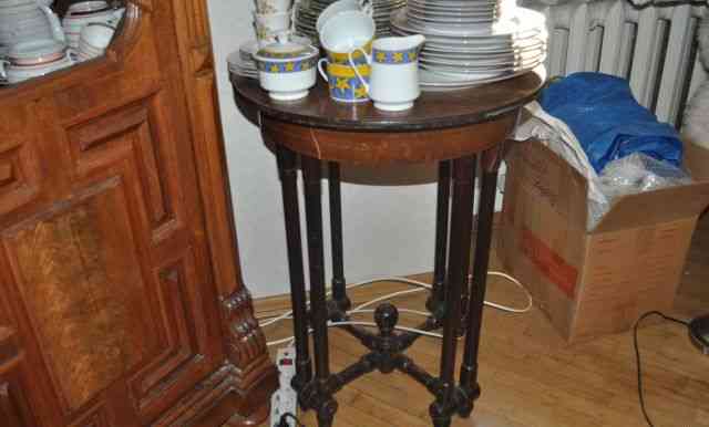 Чайный столик 19 век