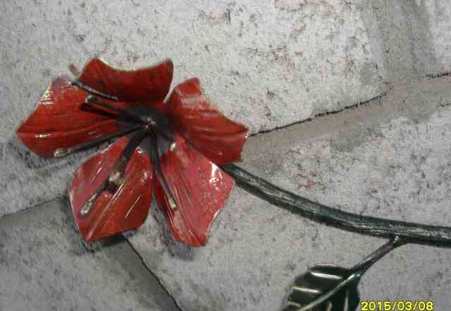 Подставка под цветы на стену