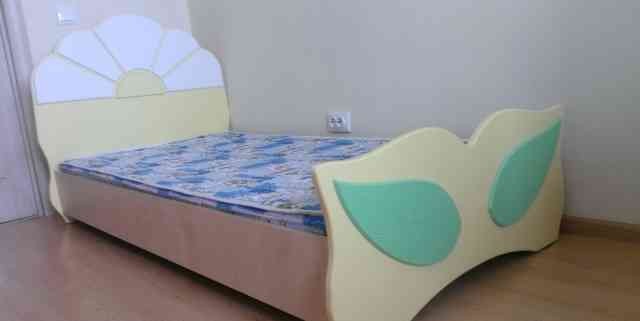 Детская кровать "Ромашка" с ортопедически матрасом