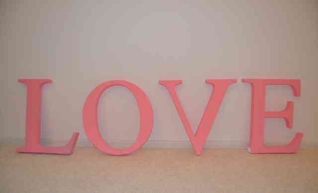 Буквы для фотосессии love