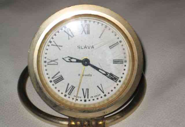 Часы настольные slava