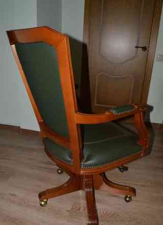 Кожаное кресло компании ArtMoble, Испания