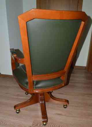 Кожаное кресло компании ArtMoble, Испания