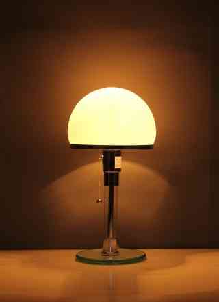 Bauhaus - настольная стеклянная лампа