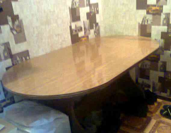  большой стол