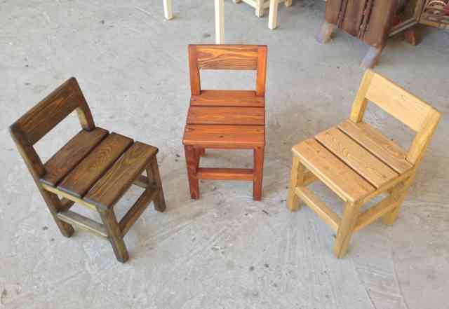 Деревянные детские стулья