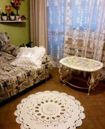 Вязаные ковры и прикроватные коврики на заказ