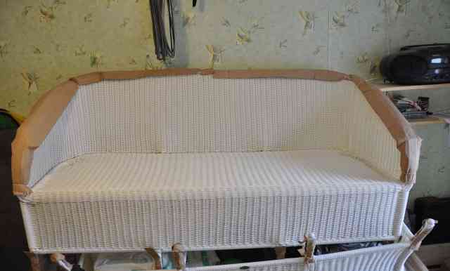Плетёный диван "Магда" (белый, искуст. ротанг) нов