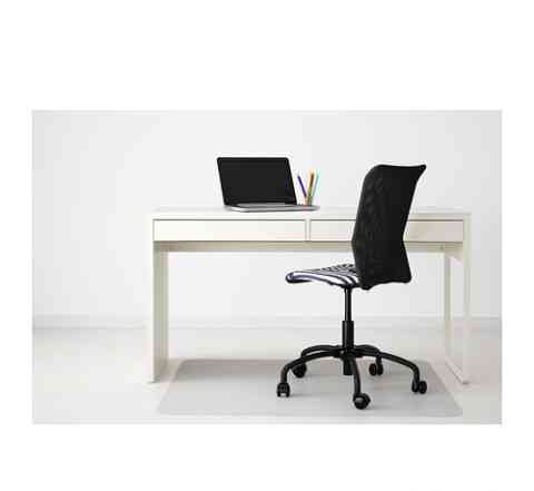 Стол белый глянцевый для офиса