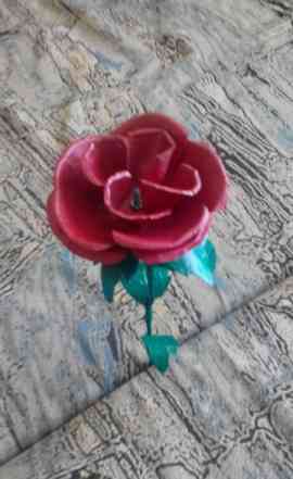 Роза дэекоротивная металлическая