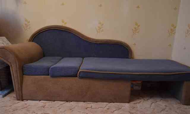 Мини-диван (кушетка)